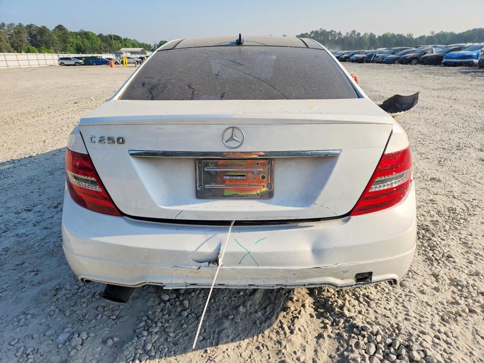 50785806 :رقم المزاد ، WDDGJ4HB4DF996047 vin ، 2013 Mercedes-benz C مزاد بيع