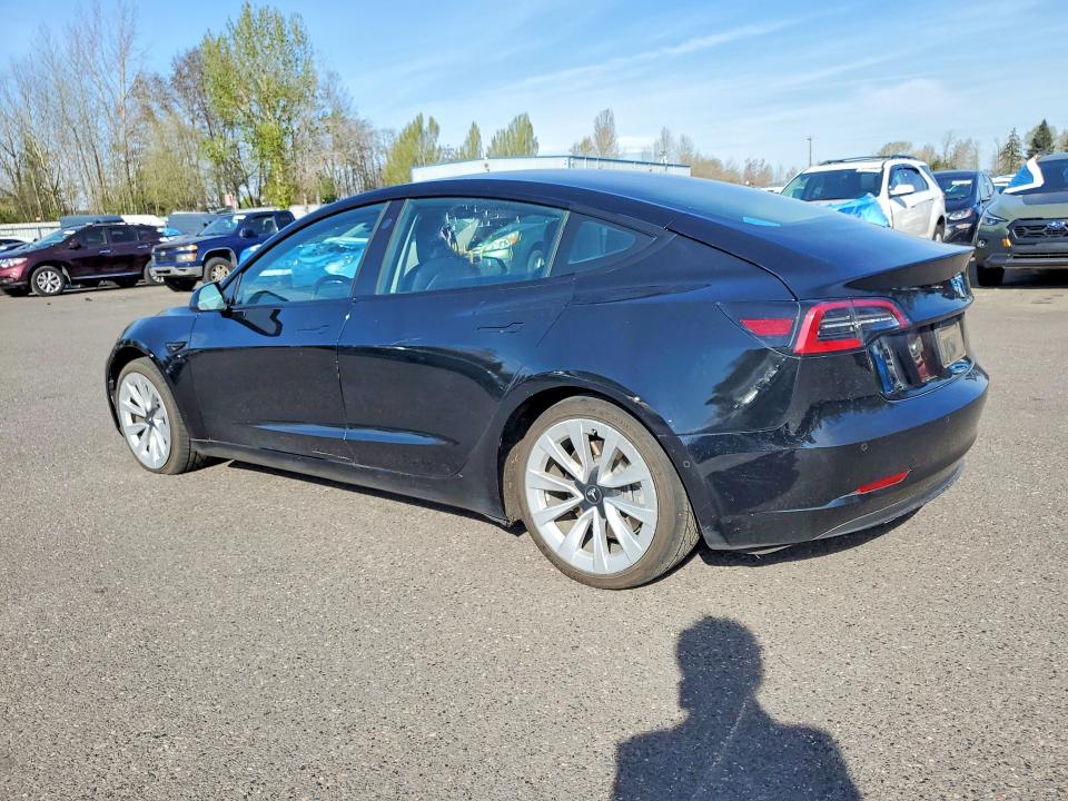 2022 Tesla Model 3 მანქანა იყიდება აუქციონზე, vin: 5YJ3E1EA5NF370942, აუქციონის ნომერი: 48987766