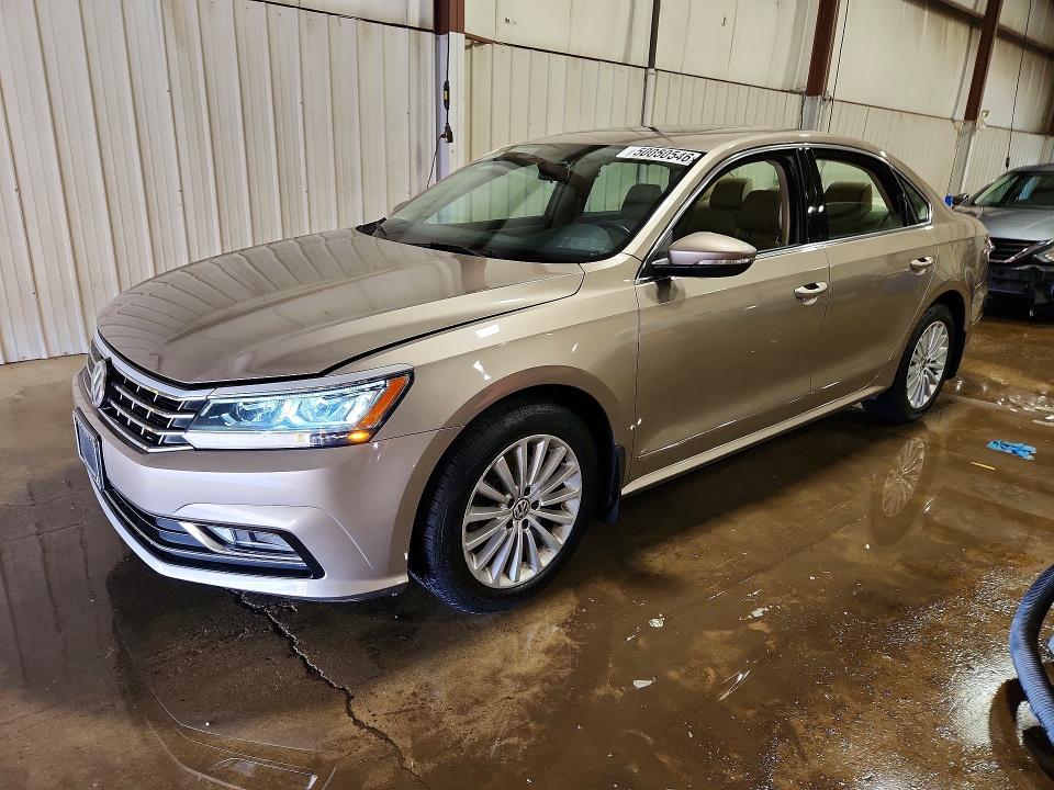 2016 Volkswagen Passat მანქანა იყიდება აუქციონზე, vin: 1VWBT7A32GC047974, აუქციონის ნომერი: 50050546