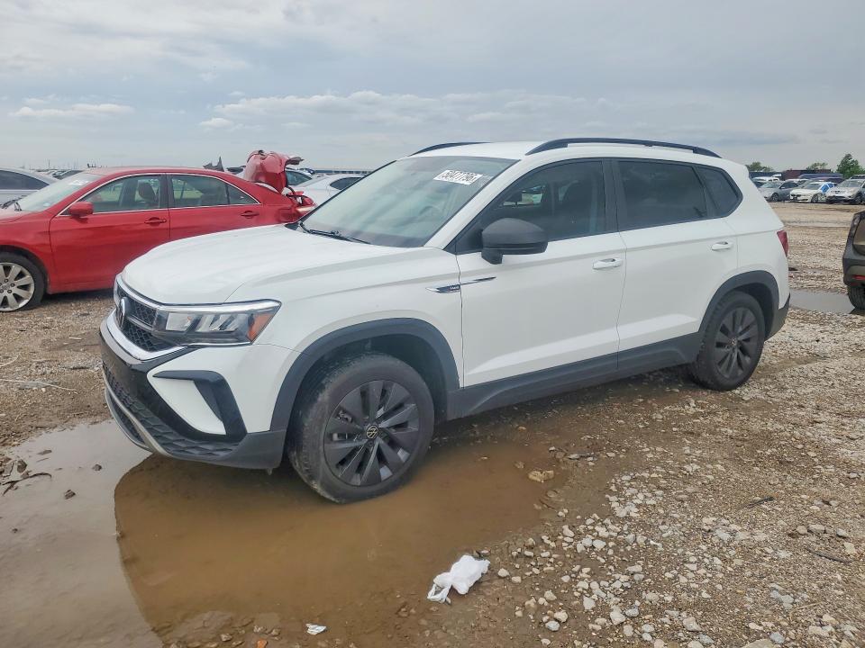 50477796 :رقم المزاد ، 3VVCX7B20NM078624 vin ، 2022 Volkswagen Taos مزاد بيع
