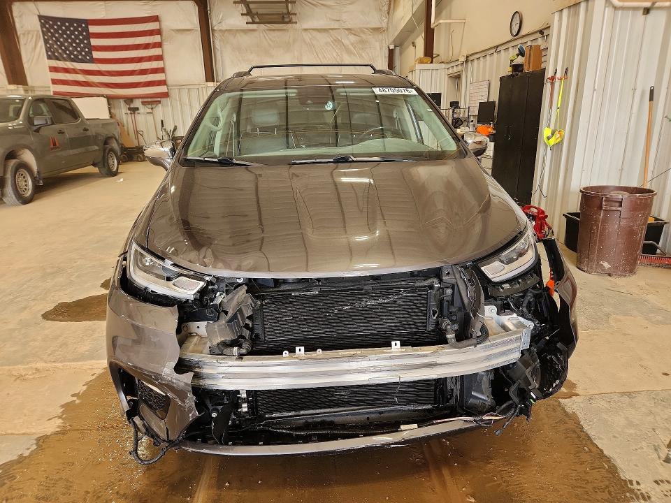 48705076 :رقم المزاد ، 2C4RC1S72MR510795 vin ، 2021 Chrysler Pacifica مزاد بيع