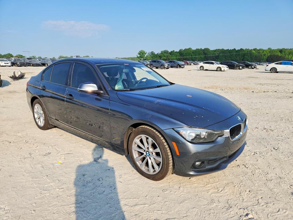 Продаж на аукціоні авто 2016 Bmw 320, vin: WBA8E5G56GNU22111, номер лоту: 51138146