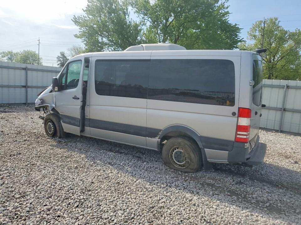 51165826 :رقم المزاد ، WDZPE7CC1F5945078 vin ، 2015 Mercedes Benz Sprinter مزاد بيع