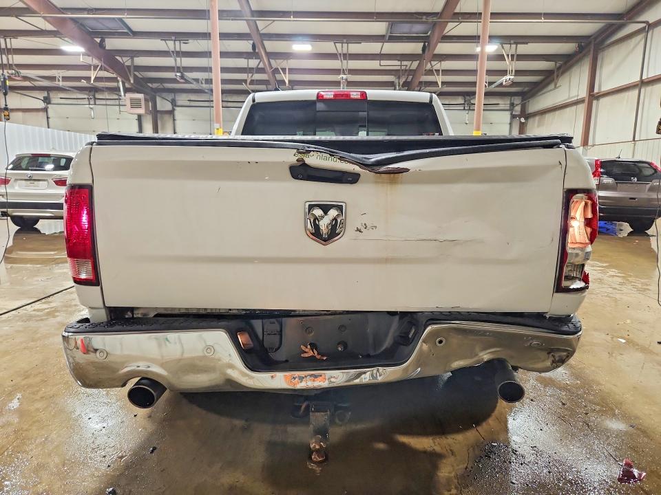 49612766 :رقم المزاد ، 1C6RR7LM2FS610491 vin ، 2015 Ram 1500 مزاد بيع