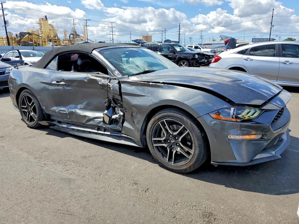 50840416 :رقم المزاد ، 1FATP8UH1K5135698 vin ، 2019 Ford Mustang مزاد بيع
