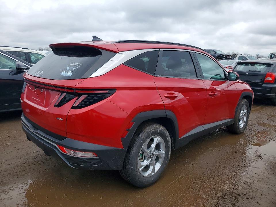 49564856 :رقم المزاد ، 5NMJBCAE1NH043473 vin ، 2022 Hyundai Tucson مزاد بيع