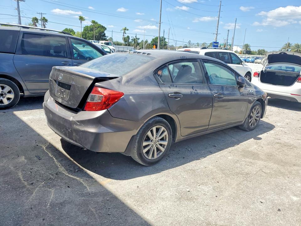 50504086 :رقم المزاد ، 19XFB2F89CE001950 vin ، 2012 Honda Civic مزاد بيع