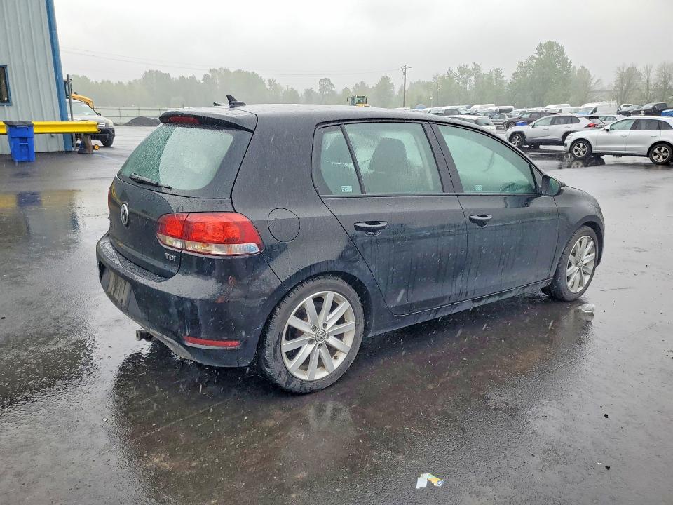 2011 Volkswagen Golf მანქანა იყიდება აუქციონზე, vin: WVWDM7AJ4BW066847, აუქციონის ნომერი: 50791636