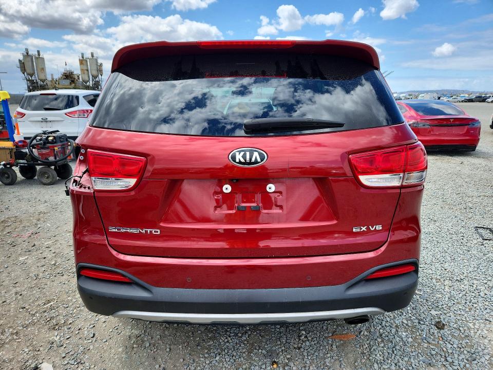 51291136 :رقم المزاد ، 5XYPH4A5XJG409109 vin ، 2018 Kia Sorento مزاد بيع