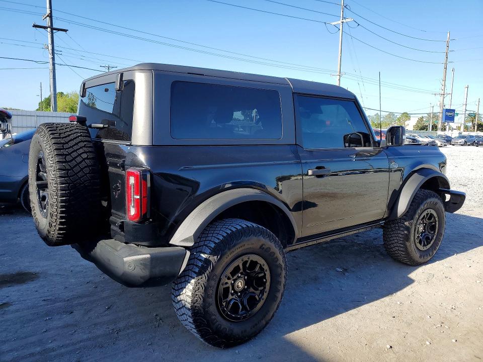2023 Ford Bronco მანქანა იყიდება აუქციონზე, vin: 1FMDE5CP6PLA86346, აუქციონის ნომერი: 49993416
