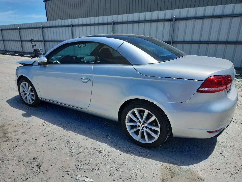 51420046 :رقم المزاد ، WVWBW8AH4FV001139 vin ، 2015 Volkswagen Eos مزاد بيع