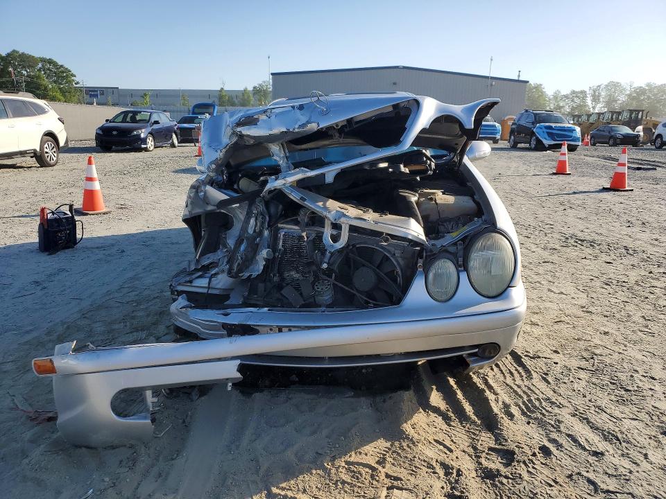 Aukcja sprzedaży 2001 Mercedes-benz Clk, vin: WDBLJ70G61F175379, numer aukcji: 51075576