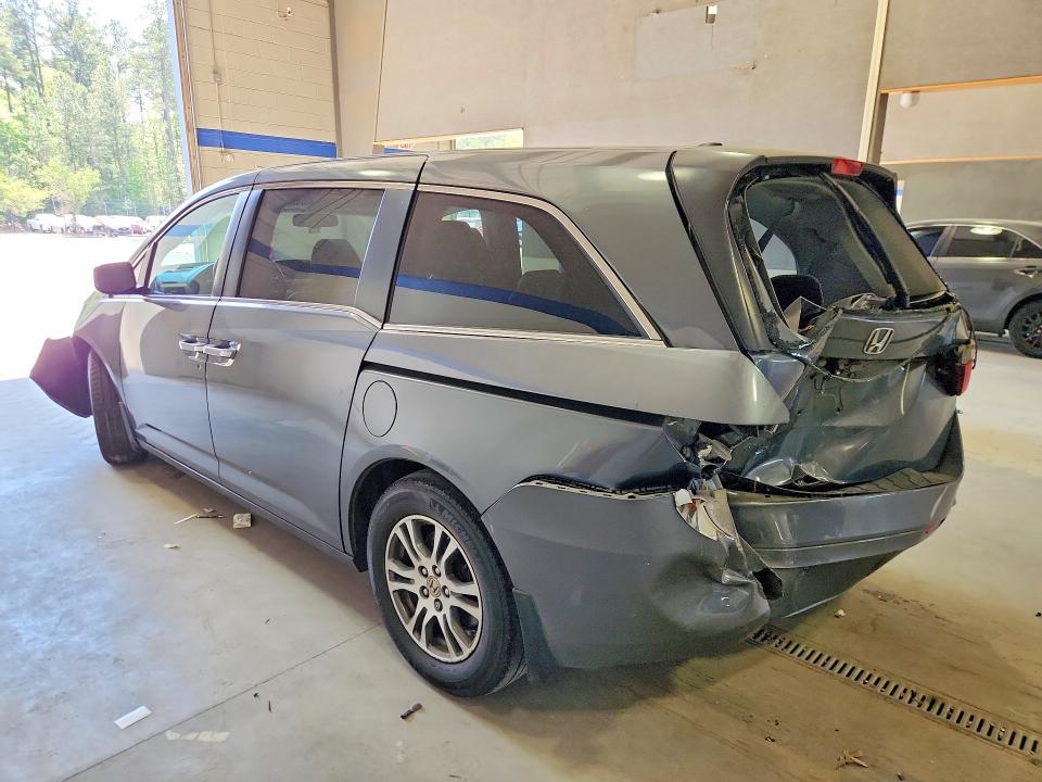 50093246 :رقم المزاد ، 5FNRL5H6XDB056717 vin ، 2013 Honda Odyssey مزاد بيع