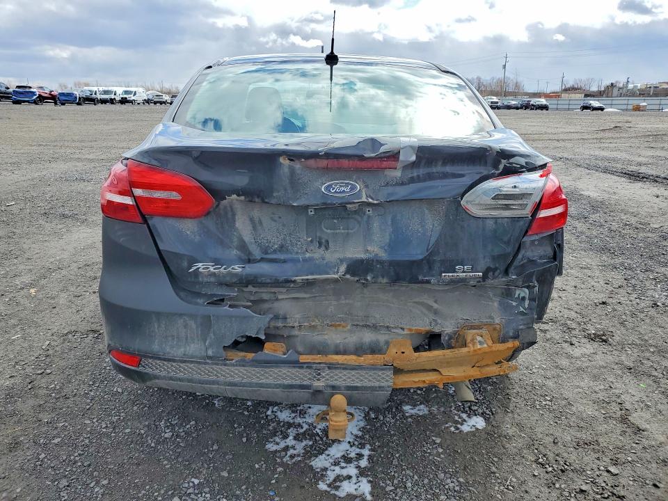 79667145 :رقم المزاد ، 1FADP3F29FL296883 vin ، 2015 Ford Focus مزاد بيع