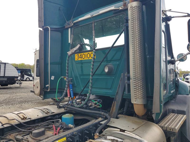 50833466 :رقم المزاد ، 1M1AW01X9FM007433 vin ، 2015 Mack 600 مزاد بيع