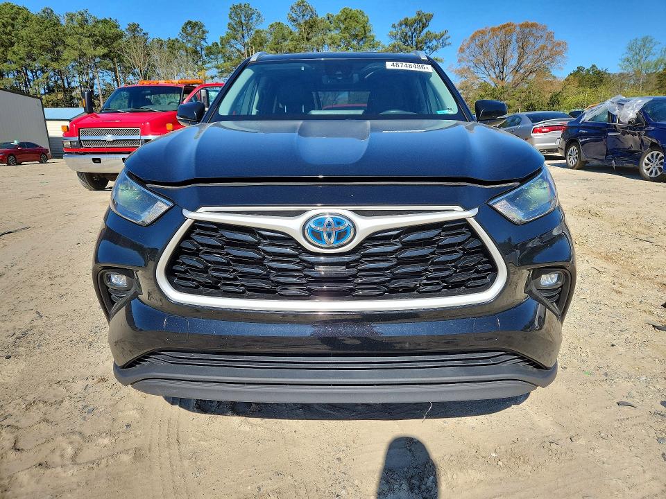 2023 Toyota Highlander Hybrid მანქანა იყიდება აუქციონზე, vin: 5TDKBRCH2PS116025, აუქციონის ნომერი: 48748486