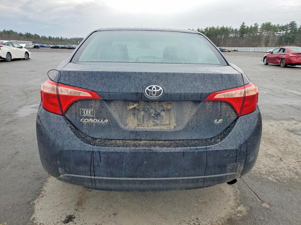 49906556 :رقم المزاد ، 5YFBURHE2HP641587 vin ، 2017 Toyota Corolla مزاد بيع
