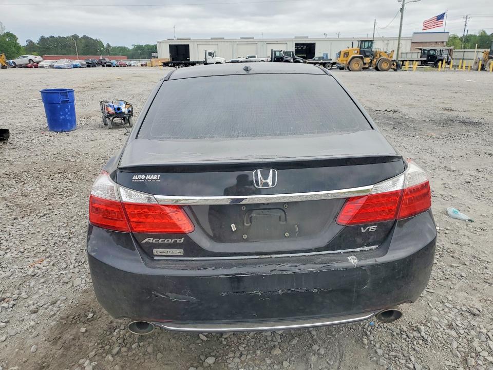48643646 :رقم المزاد ، 1HGCR3F8XFA008810 vin ، 2015 Honda Accord مزاد بيع