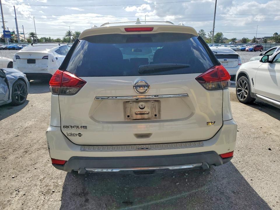 Продажа на аукционе авто 2018 Nissan Rogue, vin: 5N1AT2MT8JC813237, номер лота: 49601146