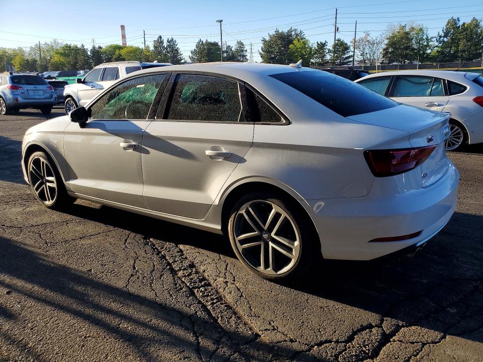 49804686 :رقم المزاد ، WAUAUGFF5J1094527 vin ، 2018 Audi A3 مزاد بيع