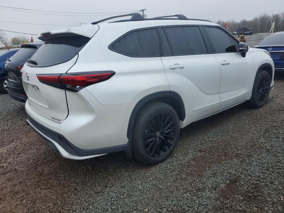 2023 Toyota Highlander მანქანა იყიდება აუქციონზე, vin: 5TDKDRBH4PS019260, აუქციონის ნომერი: 47371386