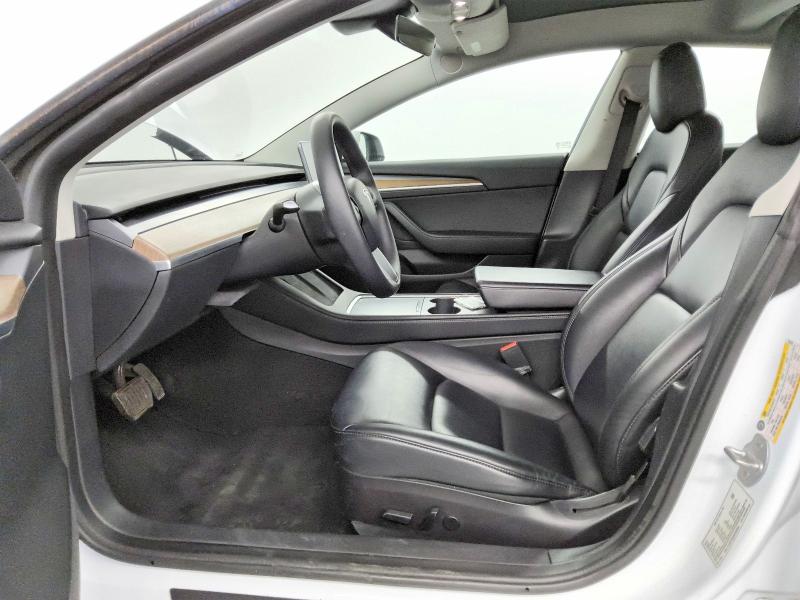 2022 Tesla Model 3 მანქანა იყიდება აუქციონზე, vin: 5YJ3E1EB3NF300588, აუქციონის ნომერი: 50825536