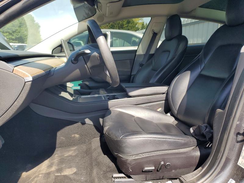 49295036 :رقم المزاد ، 5YJ3E1EA5MF092784 vin ، 2021 Tesla Model 3 مزاد بيع