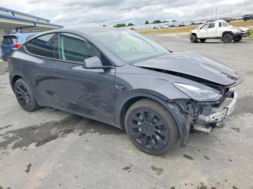 2025 Tesla Model Y მანქანა იყიდება აუქციონზე, vin: 7SAYGDEE8SF305845, აუქციონის ნომერი: 48268326
