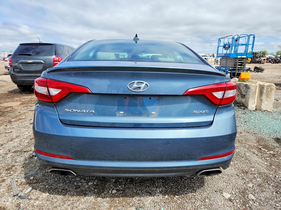 2015 Hyundai Sonata მანქანა იყიდება აუქციონზე, vin: 5NPE34AF2FH133698, აუქციონის ნომერი: 51606596