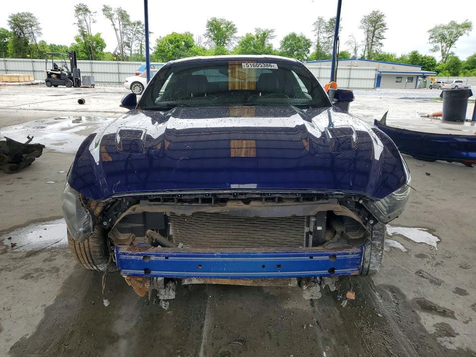 51605386 :رقم المزاد ، 1FA6P8CFXF5331903 vin ، 2015 Ford Mustang مزاد بيع