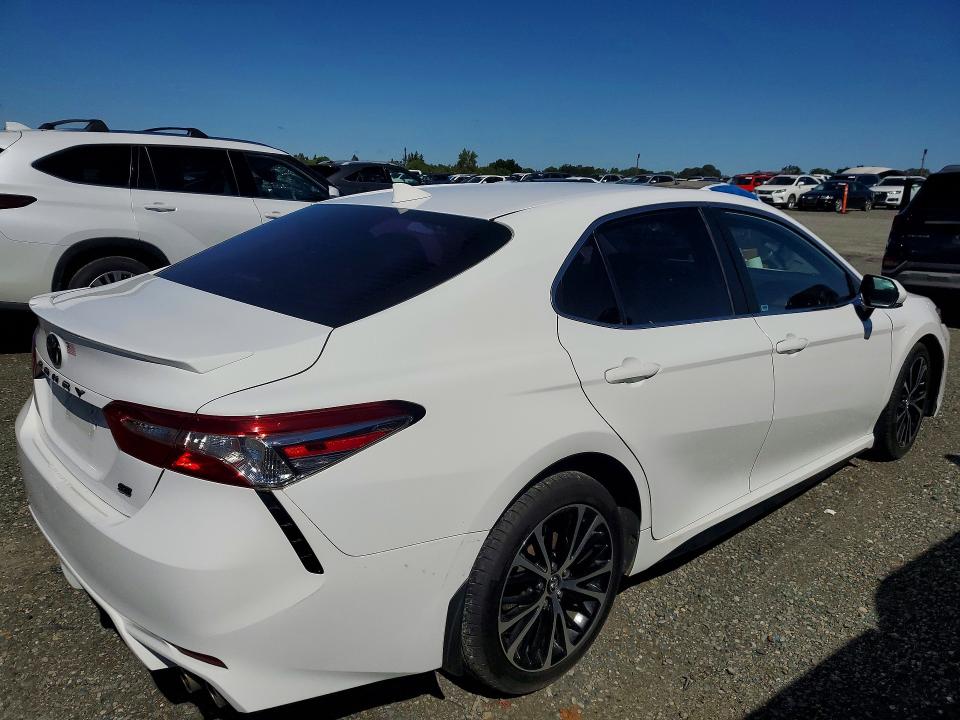 Auction sale of the 2020 Toyota Camry, vin: 4T1G11AK2LU906645, lot number: 50980676