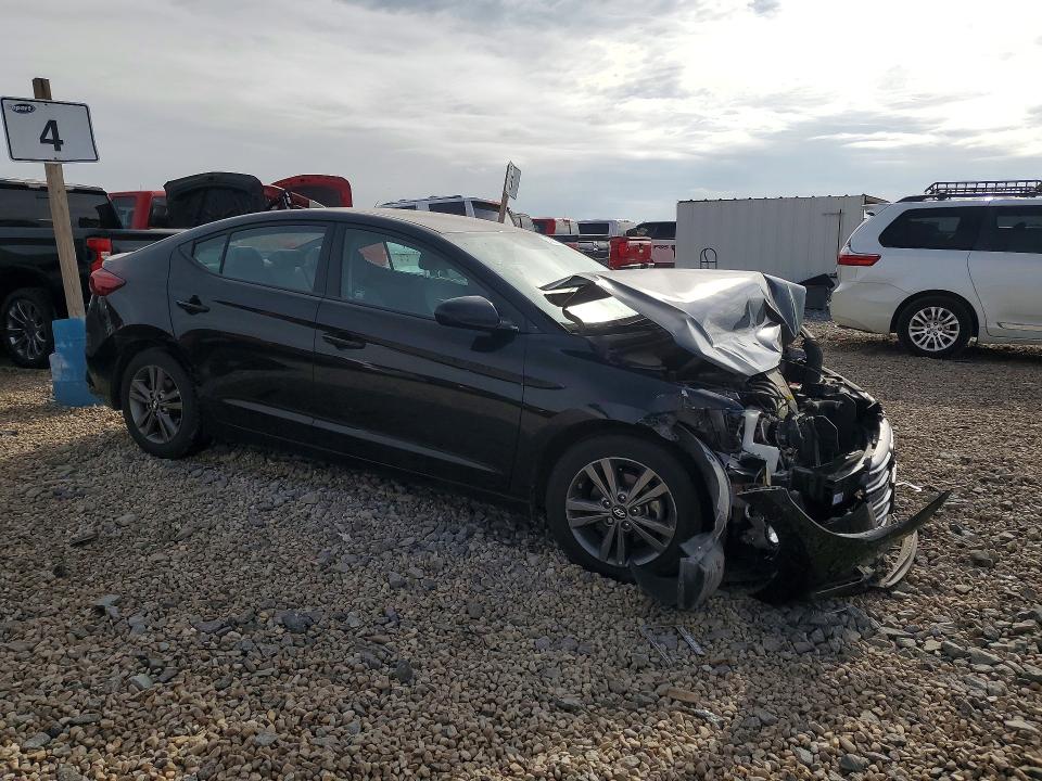 51467786 :رقم المزاد ، 5NPD84LFXJH247953 vin ، 2018 Hyundai Elantra مزاد بيع