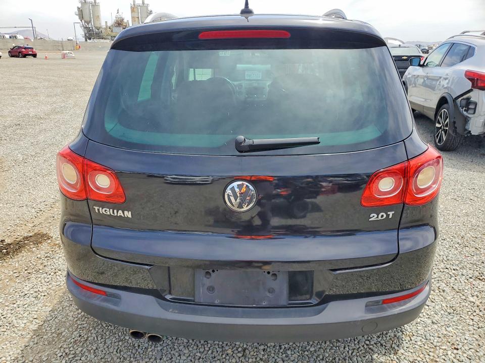 51354806 :رقم المزاد ، WVGAV7AX1BW549969 vin ، 2011 Volkswagen Tiguan مزاد بيع