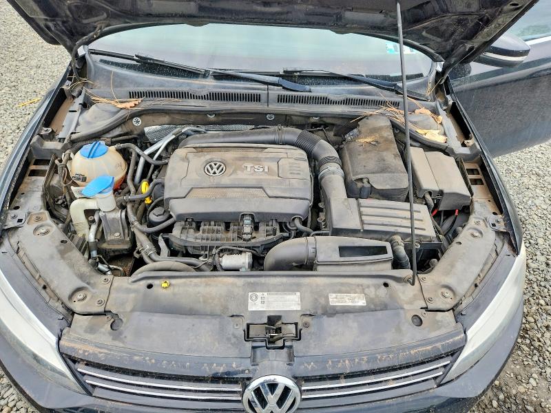 51015886 :رقم المزاد ، 3VWB17AJ3EM361567 vin ، 2014 Volkswagen Jetta مزاد بيع