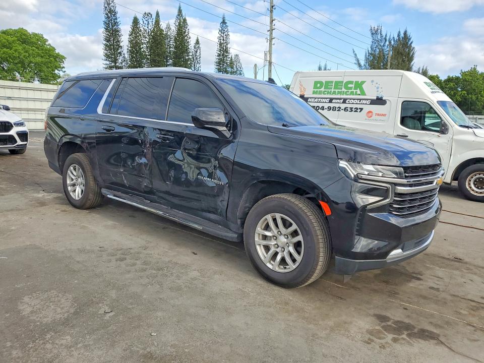 Продажа на аукционе авто 2021 Chevrolet Suburban, vin: 1GNSKCKD8MR262636, номер лота: 50130226