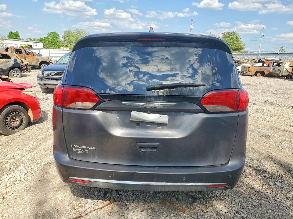 Auction sale of the 2017 Chrysler Pacifica, vin: 2C4RC1BG1HR816831, lot number: 48243296