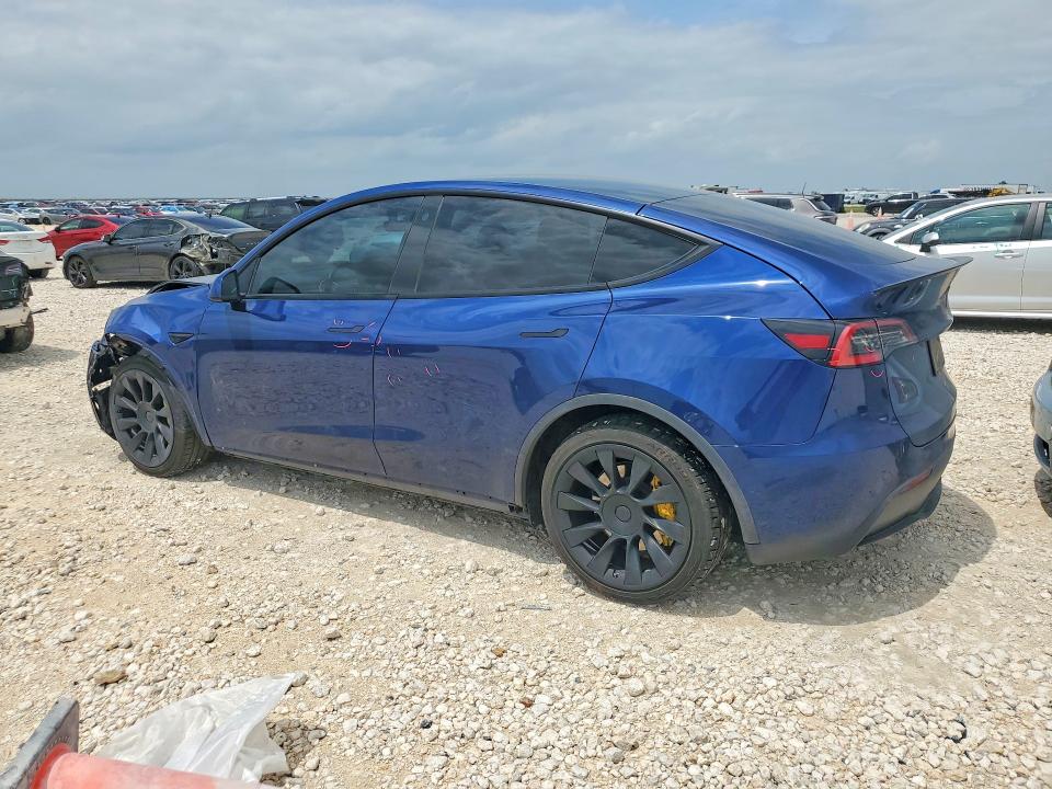 49486606 :رقم المزاد ، 5YJYGDEE4MF073891 vin ، 2021 Tesla Model Y مزاد بيع