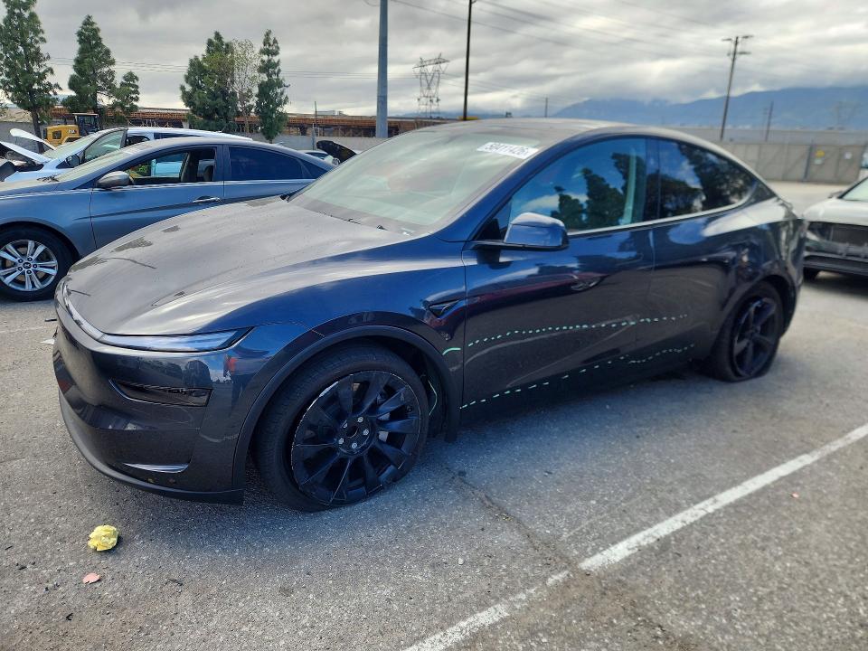 Auction sale of the 2026 Tesla Model Y, vin: 7SAYGDED4TF521541, lot number: 50411426