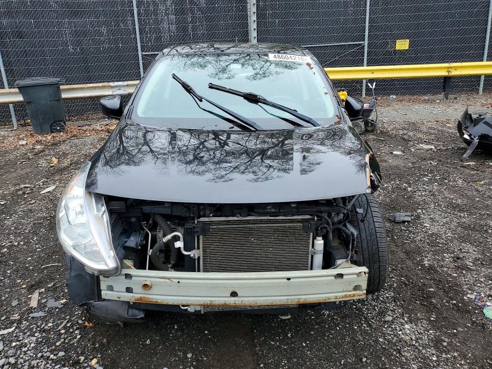 48604216 :رقم المزاد ، 3N1CN7AP2KL835710 vin ، 2019 Nissan Versa مزاد بيع