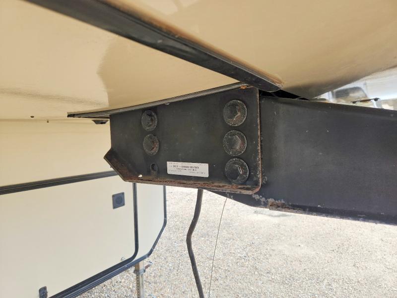 2016 Jayco Pinnacle მანქანა იყიდება აუქციონზე, vin: 1UJCJ0BV9G1RL0051, აუქციონის ნომერი: 48986456
