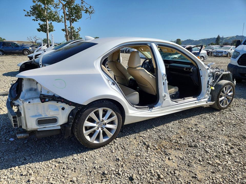 51822936 :رقم المزاد ، JTHBA1D26G5026282 vin ، 2016 Lexus Is مزاد بيع