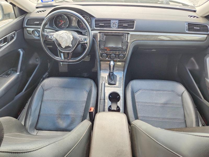 Продажа на аукционе авто 2016 Volkswagen Passat, vin: 1VWBS7A37GC017825, номер лота: 49105036