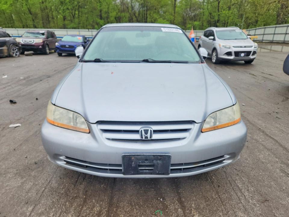 51933146 :رقم المزاد ، 1HGCG56662A166166 vin ، 2002 Hond Accord مزاد بيع