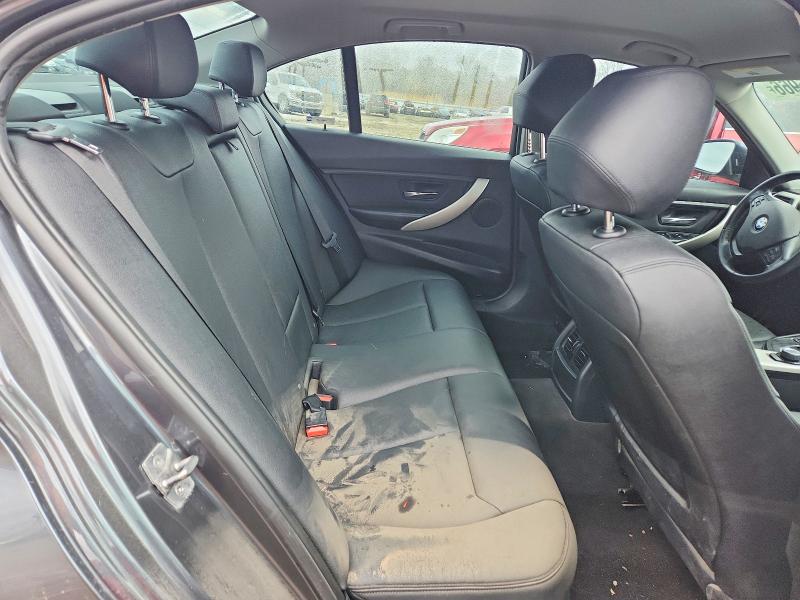 49505966 :رقم المزاد ، WBA3C3C5XDF982441 vin ، 2013 Bmw 320 مزاد بيع