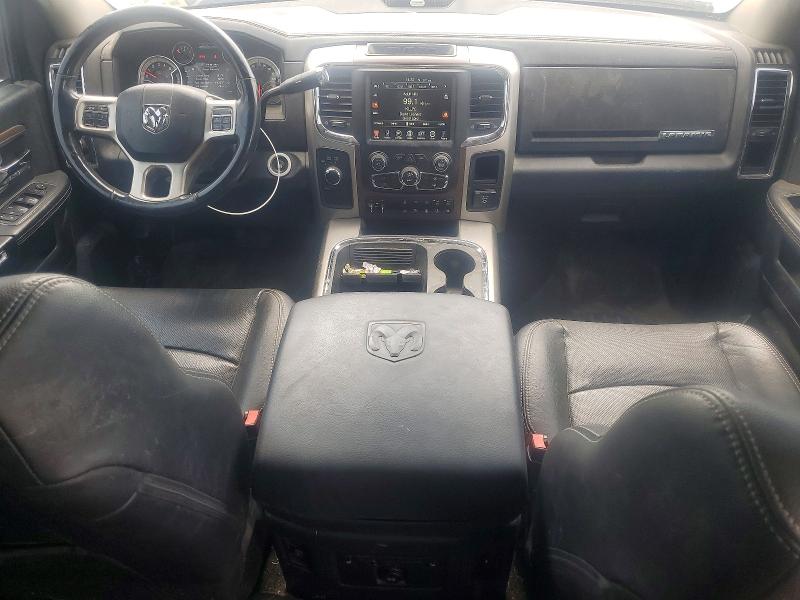 49331786 :رقم المزاد ، 3C63R3ML2HG698084 vin ، 2017 Ram 3500 مزاد بيع