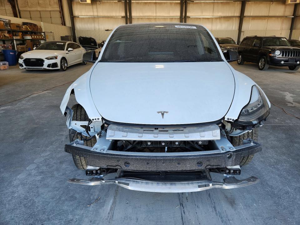 50724396 :رقم المزاد ، 7SAYGDEE0PA077215 vin ، 2023 Tesla Model Y مزاد بيع