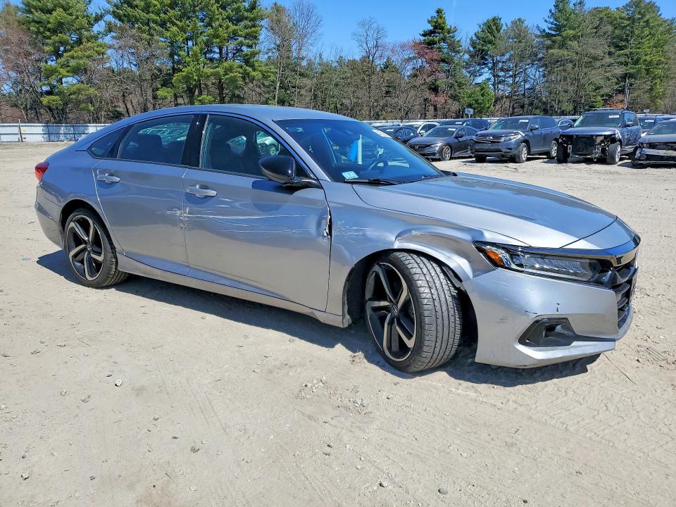 2022 Honda Accord მანქანა იყიდება აუქციონზე, vin: 1HGCV1F32NA043974, აუქციონის ნომერი: 48536176