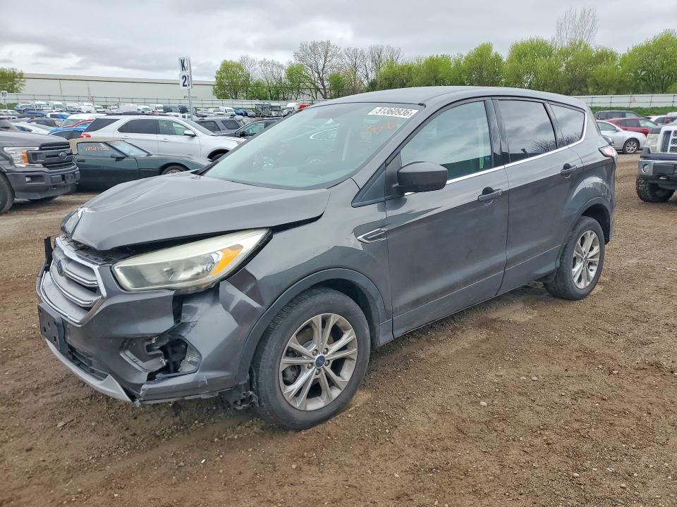 2017 Ford Escape მანქანა იყიდება აუქციონზე, vin: 1FMCU0GD8HUC62830, აუქციონის ნომერი: 51360936