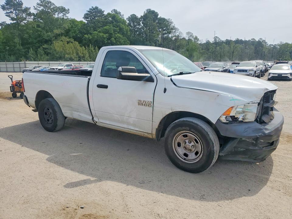 50528036 :رقم المزاد ، 3C6JR7DGXFG604581 vin ، 2015 Ram 1500 مزاد بيع