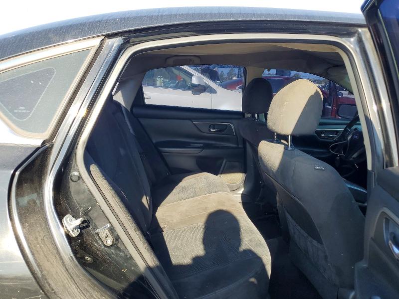 2015 Nissan Altima მანქანა იყიდება აუქციონზე, vin: 1N4AL3AP3FC258695, აუქციონის ნომერი: 49626206